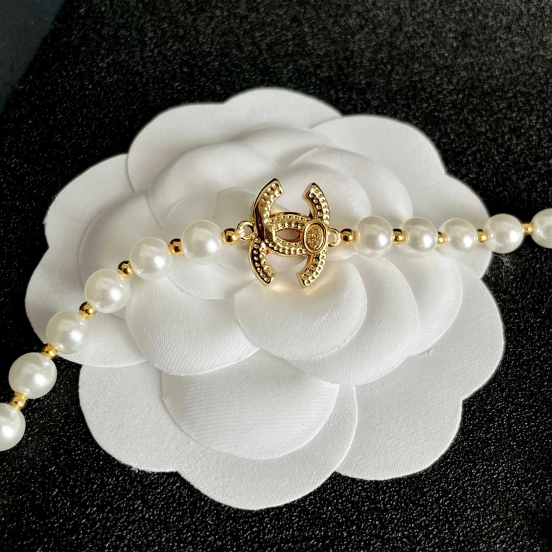 Affordable Chxnxl Necklaces 285270