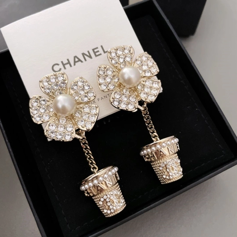 Chxnxl Brooches DailyWear 286325