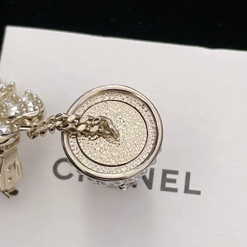Chxnxl Brooches DailyWear 286325