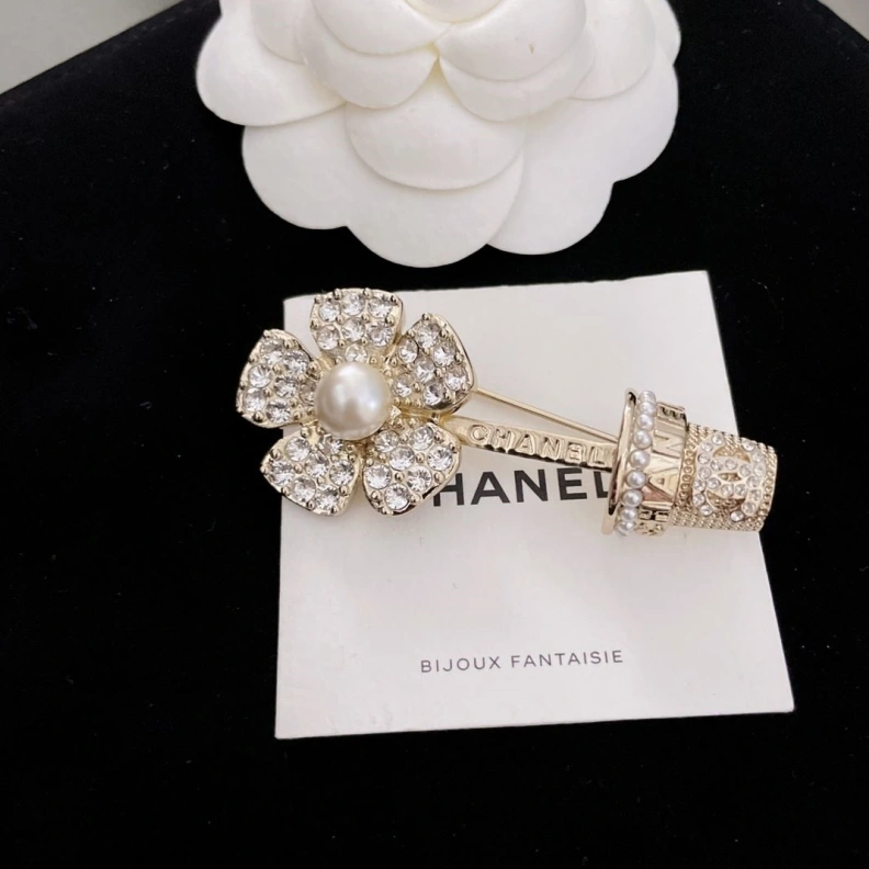 Chxnxl Brooches Resilient 286328