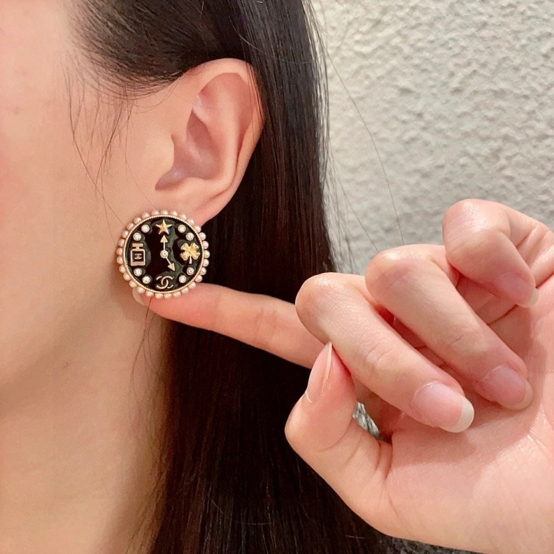 Timeless Chxnxl Earrings 285607
