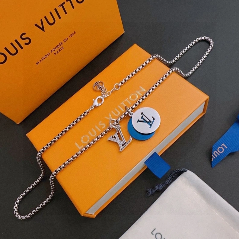WellDesigned LX Necklaces 308822