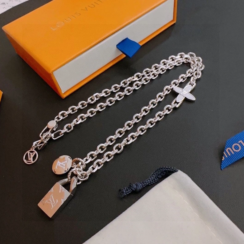LX Necklaces Reliable 308813
