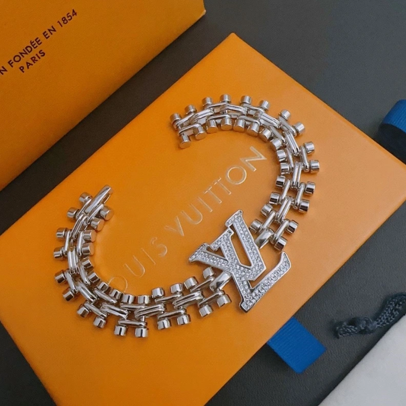 LX Necklaces Lightweight 308826