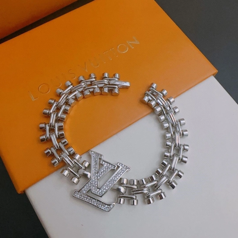 LX Necklaces Lightweight 308826