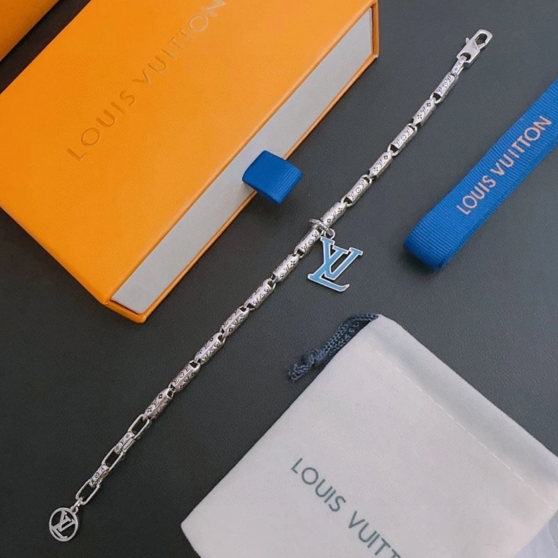 WellDesigned LX Necklaces 308811