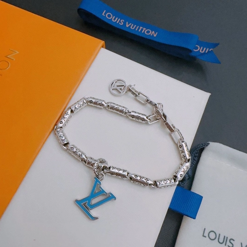 WellDesigned LX Necklaces 308811