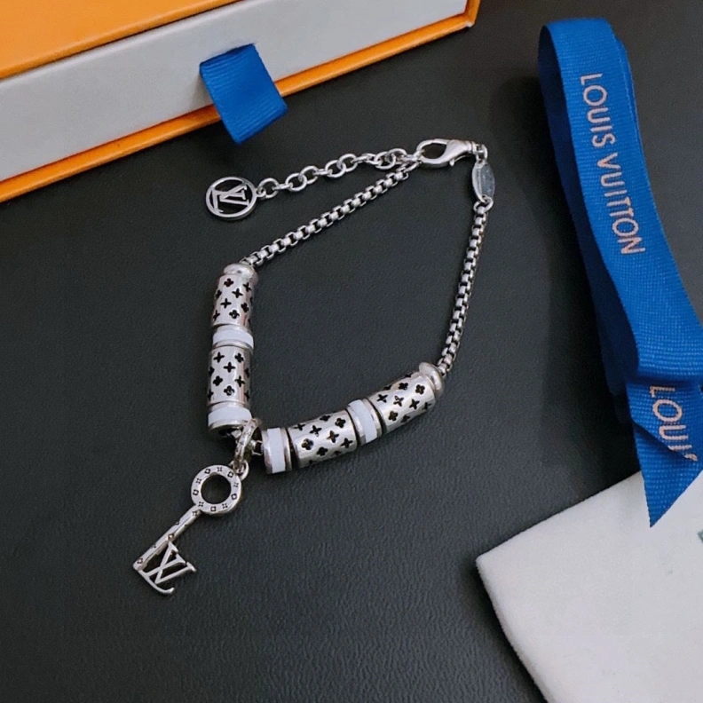 LX Necklaces GoAnywhere 308802