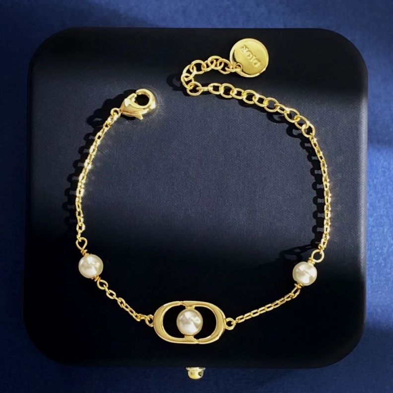 EyeCatching Christian Dxxr Bracelets 294298