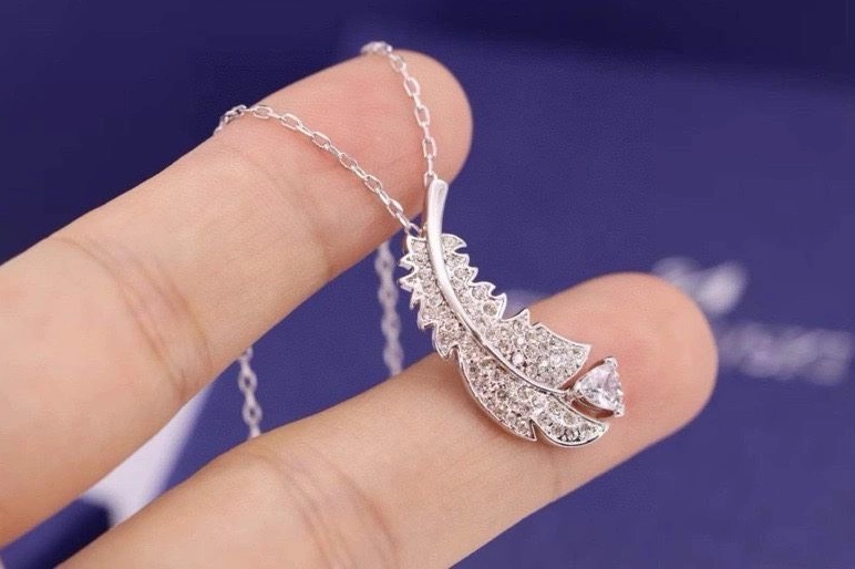 Swxrxvski Necklaces DailyWear 315030