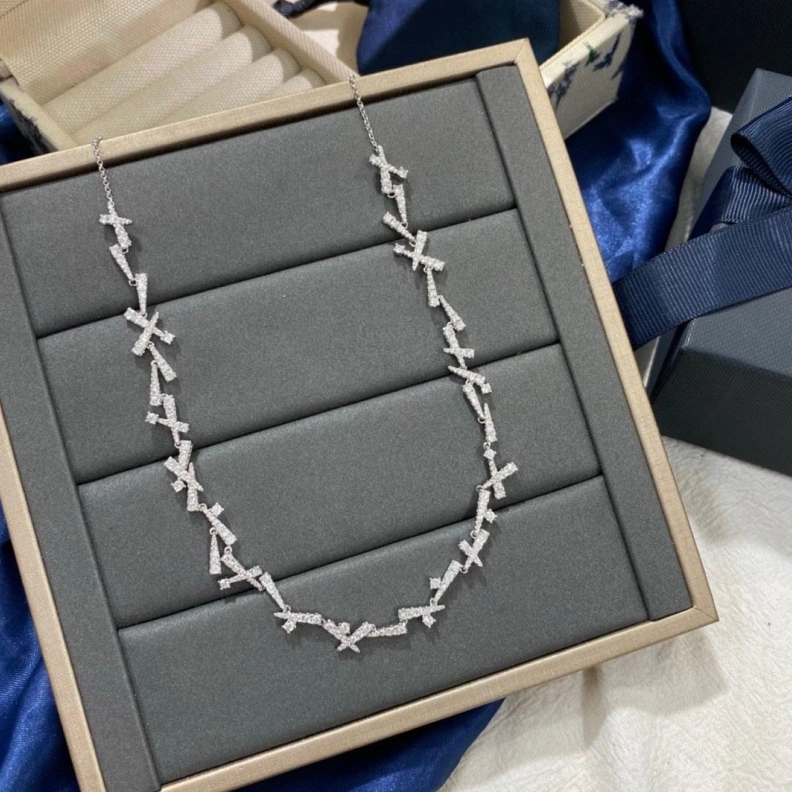 Axm Necklaces Stylish 281367