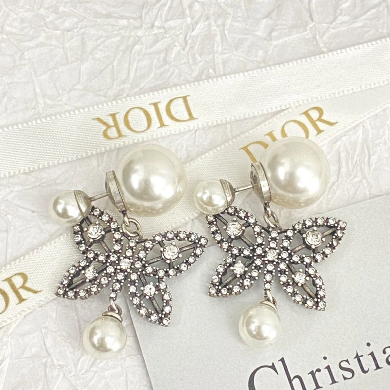 Christian Dxxr Earrings Elegant 294135