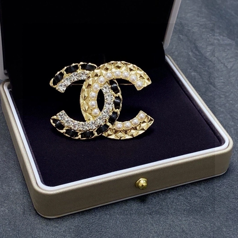 Classic Chxnxl Brooches 286326