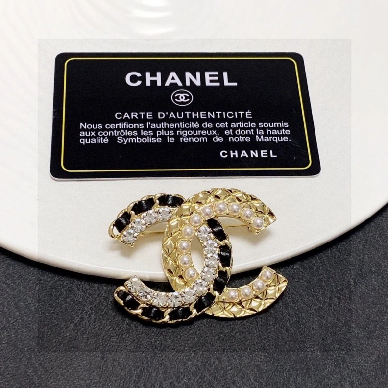 Classic Chxnxl Brooches 286326