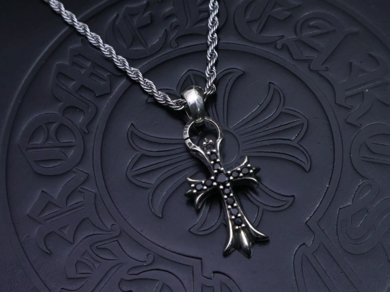 Chrxmx Hxxrts Necklaces WellDesigned 296663