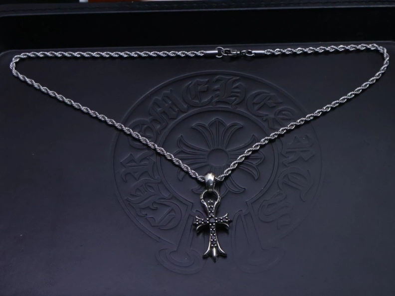 Chrxmx Hxxrts Necklaces WellDesigned 296663