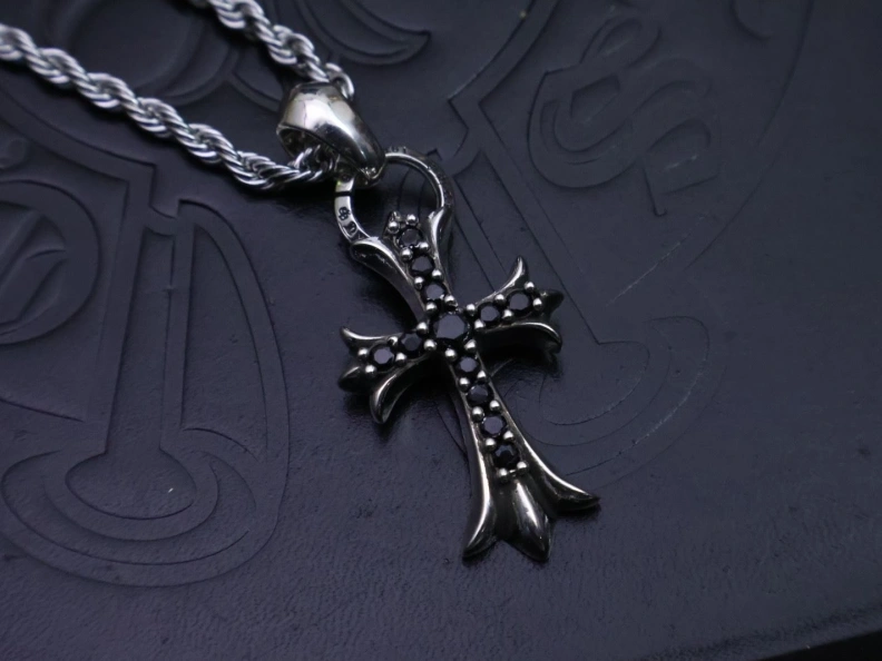 Chrxmx Hxxrts Necklaces WellDesigned 296663