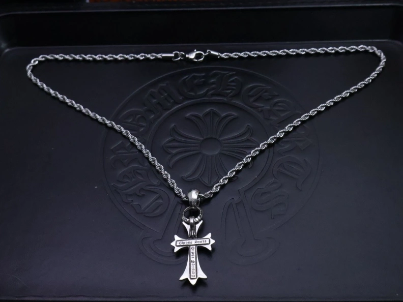 Popular Chrxmx Hxxrts Necklaces 296662