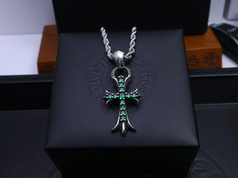 Popular Chrxmx Hxxrts Necklaces 296662