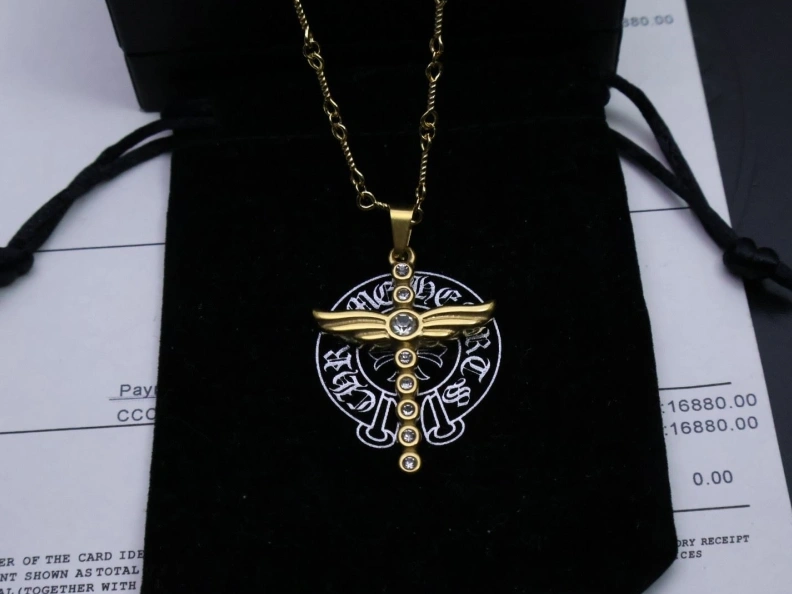 Chrxmx Hxxrts Necklaces EyeCatching 296656