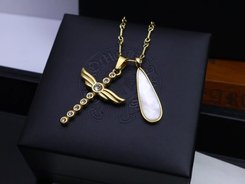 Chrxmx Hxxrts Necklaces GoodFit 296657