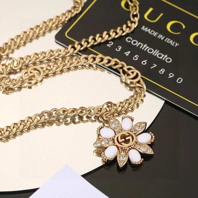 Gxccx Necklaces ModernLook 302492