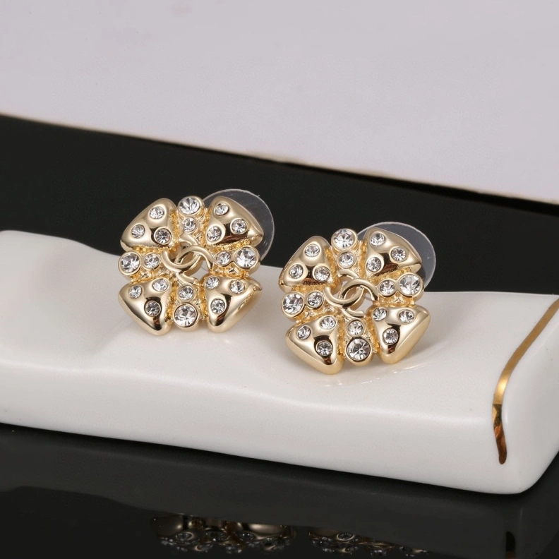 Trendsetting Chxnxl Earrings 285578