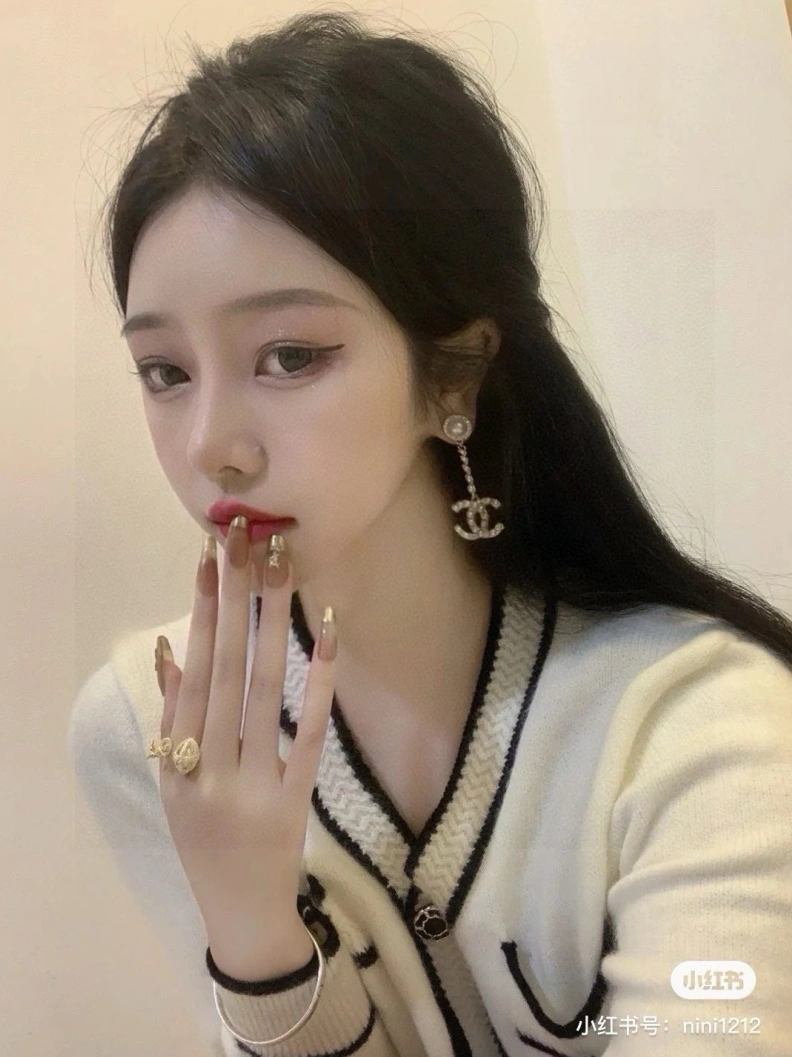 Chxnxl Earrings Timeless 285580