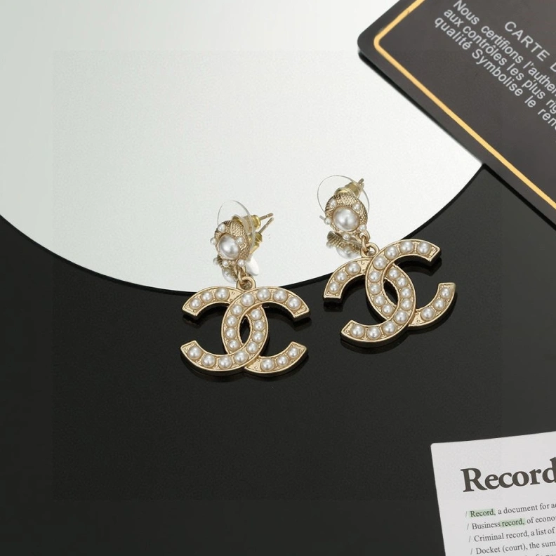Comfortable Chxnxl Earrings 285576