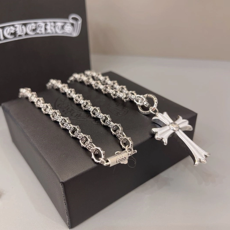 Durable Chrxmx Hxxrts Necklaces 296652
