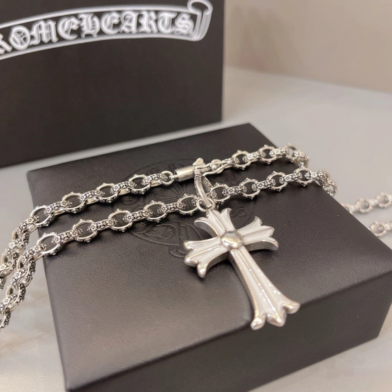 Durable Chrxmx Hxxrts Necklaces 296652