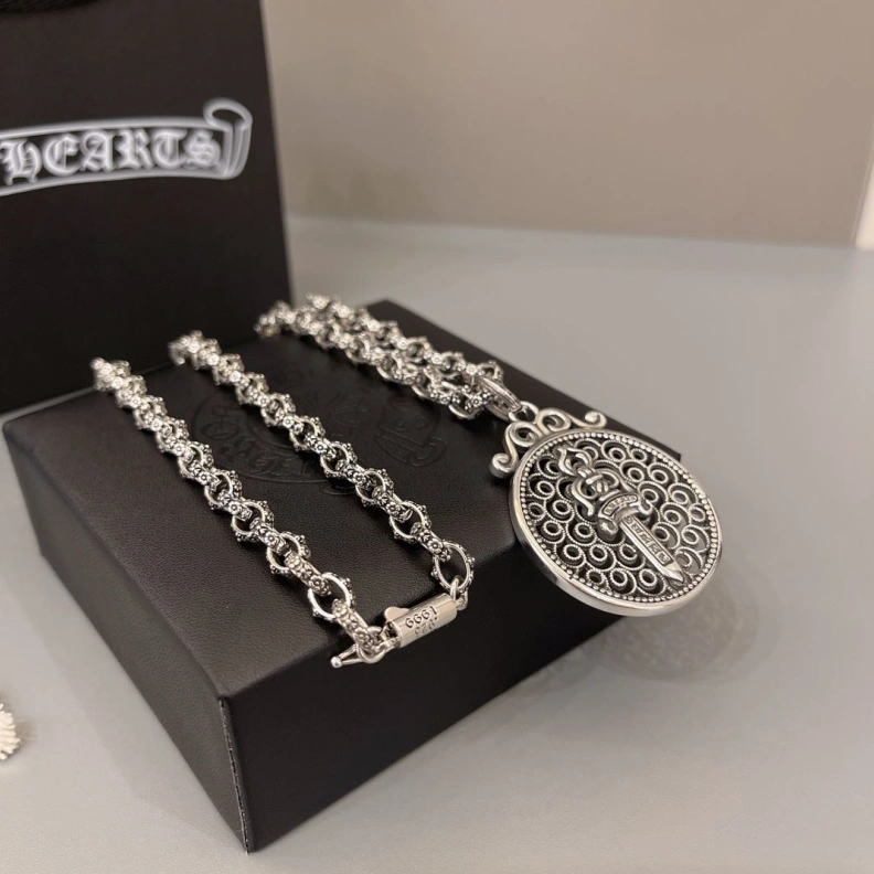 Versatile Chrxmx Hxxrts Necklaces 296648