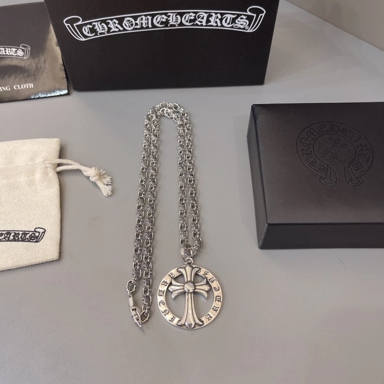 Bold Chrxmx Hxxrts Necklaces 296649