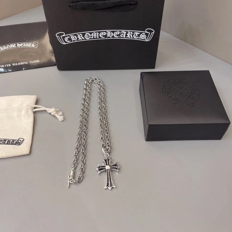Chrxmx Hxxrts Necklaces Cozy 296651