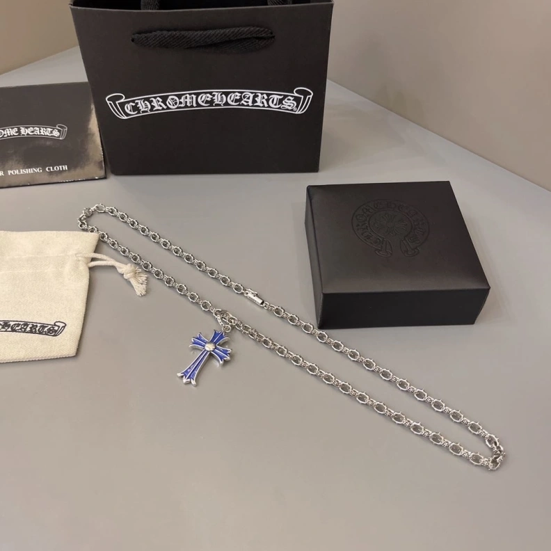Sophisticated Chrxmx Hxxrts Necklaces 296650
