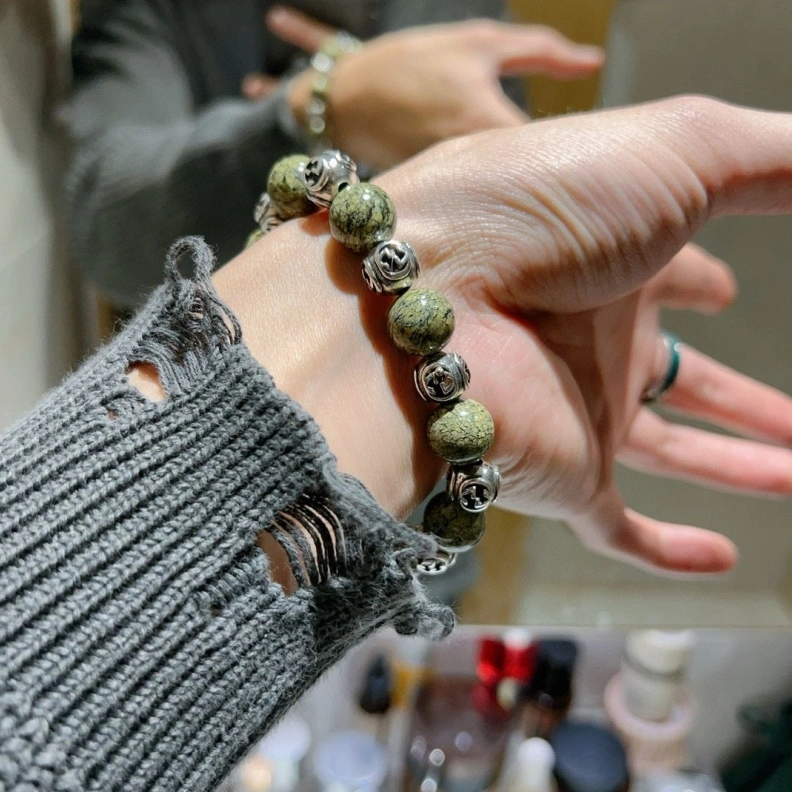 Resilient Gxccx Bracelets 302801