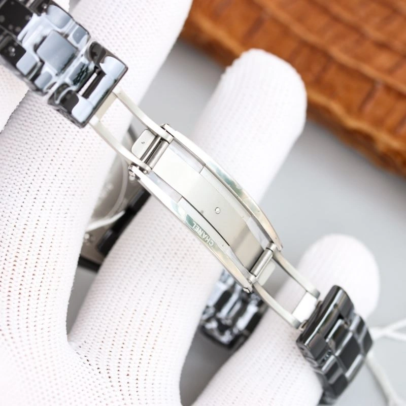 Elegant CHXNXL 235618