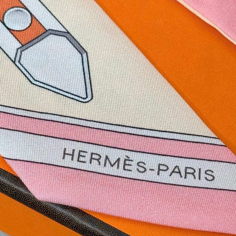 Bold HXRMXS 279063