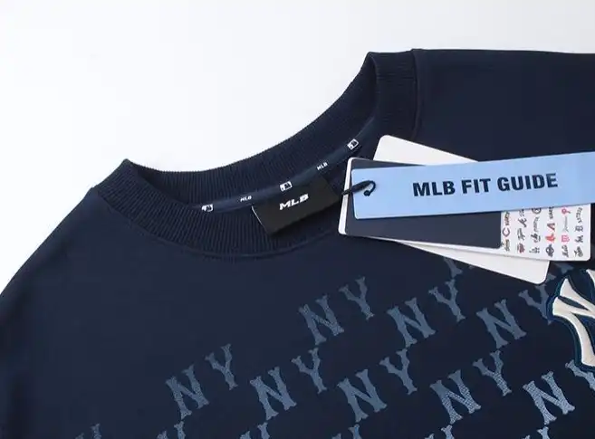 DailyWear Chxnxl Sunglasses 250831