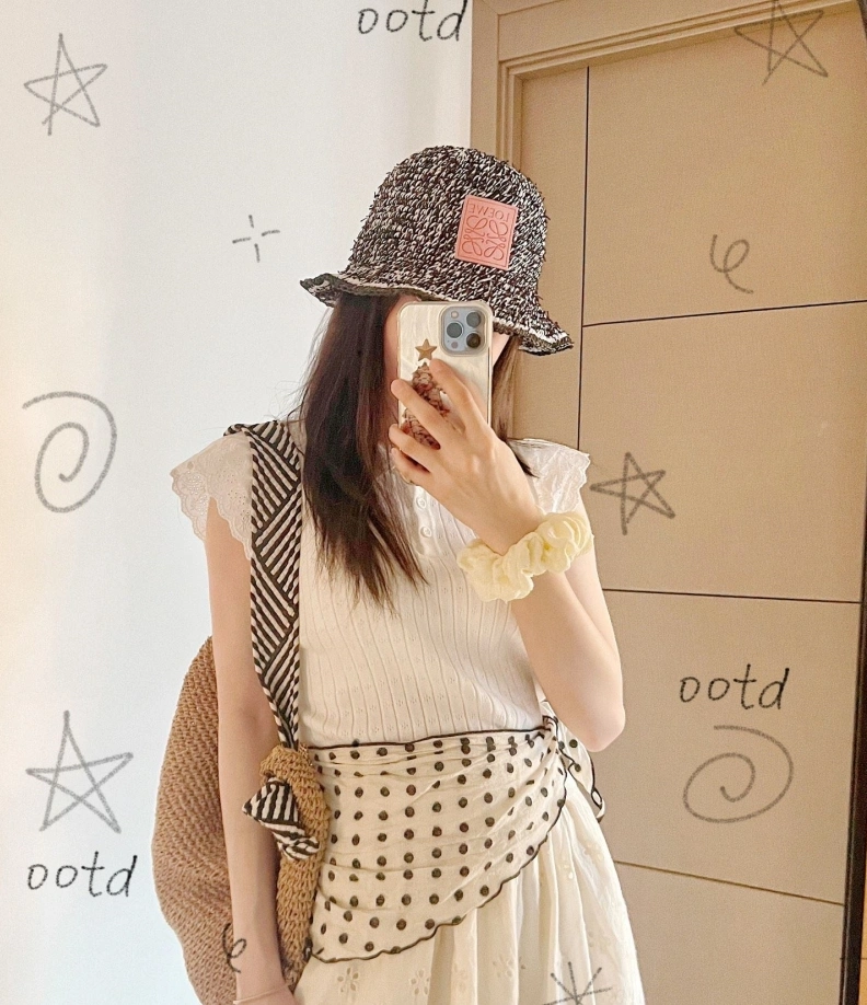 Modern LXXWE 261789
