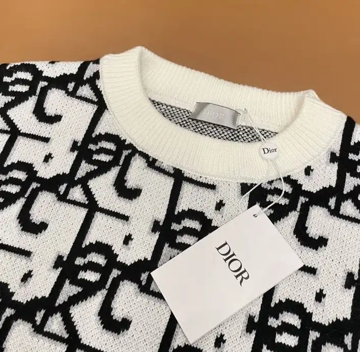 CHXNXL Sleek 279228