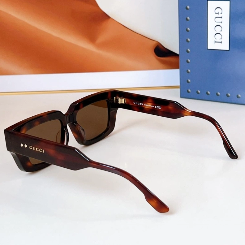 Gxccx Sunglasses EyeCatching 252029