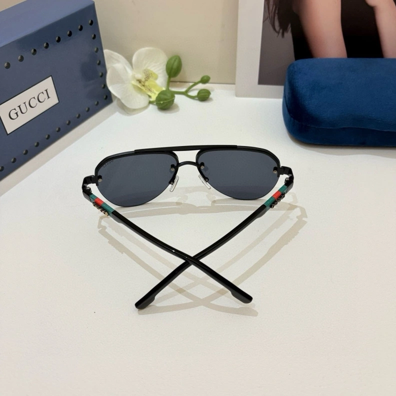 Gxccx Sunglasses Timeless 252023