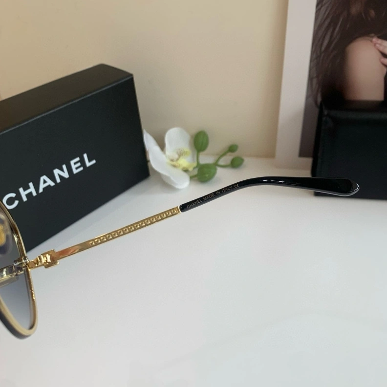 Chxnxl Sunglasses ModernLook 250800