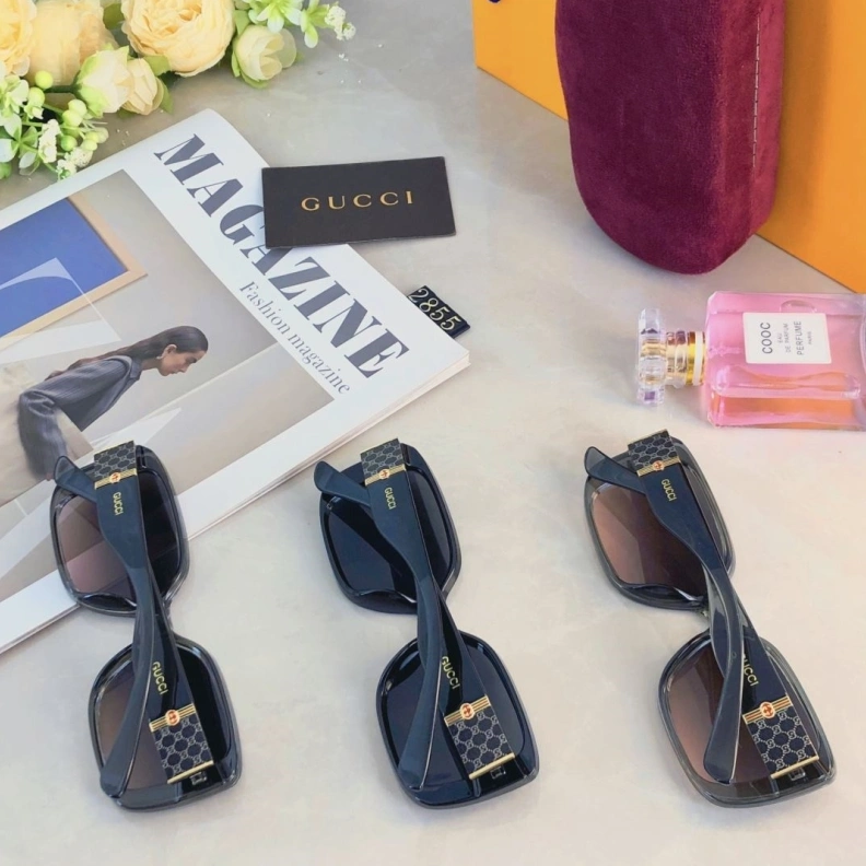 Gxccx Sunglasses Minimalist 251970