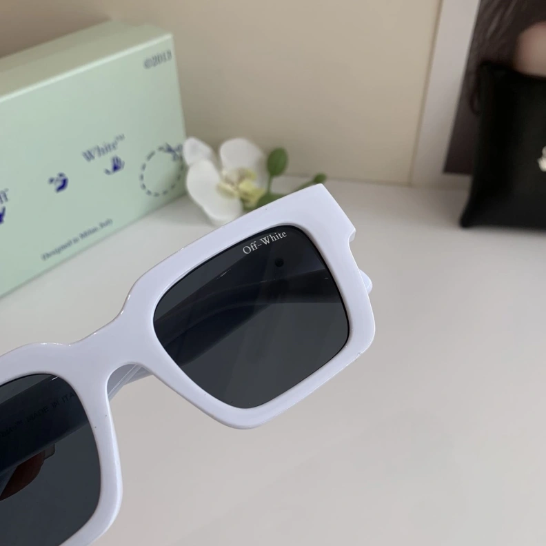 Ofx Whxtx Sunglasses EyeCatching 253708