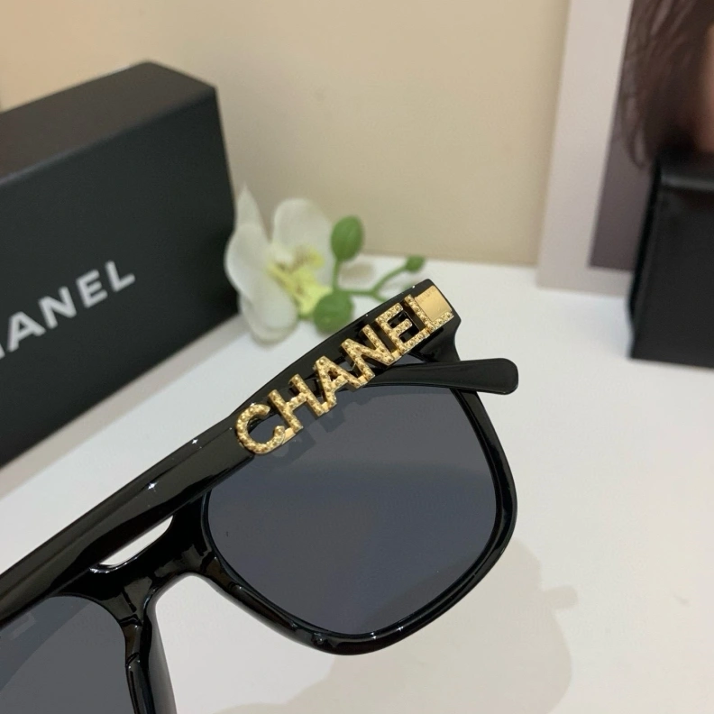 Practical Chxnxl Sunglasses 250784