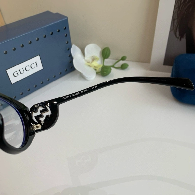 Versatile Gxccx Sunglasses 251959