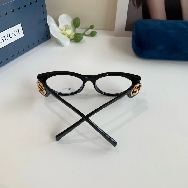 Versatile Gxccx Sunglasses 251959
