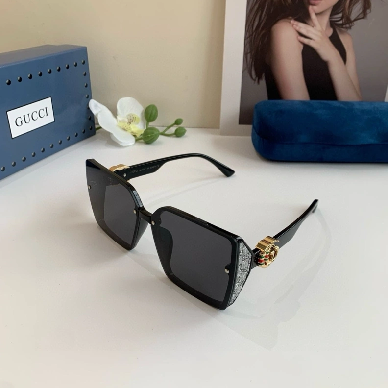 Gxccx Sunglasses Practical 251955